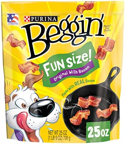 25 ounce PURINA Beggin' Fun Size Bacon Flavor Adult Dog Treats - Made in USA Facilities Adult Dog Training Snacks